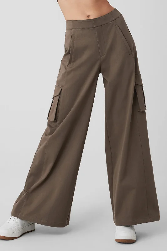 Show Off Cargo Wide Leg Trouser - Olive Tree